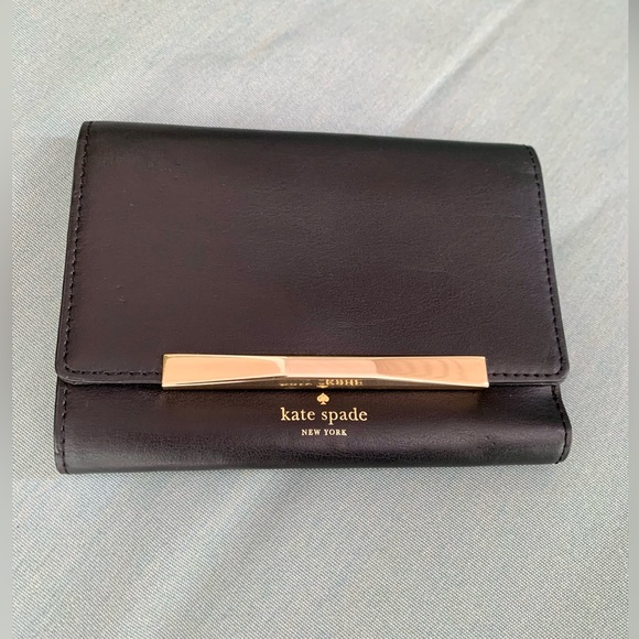 kate spade Handbags - NWT KATE SPADE CALLIE CAMDEN WAY BLACK WALLET